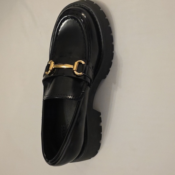 BRAN NEW OSOS DESIGN  WOMEN'S LUG SOLE LOAFER WITH HORSEBIT - Picture 10 of 16